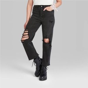 NWT Wild Fable Super High Rise Distressed Straight Jeans in Faded Black Size 4